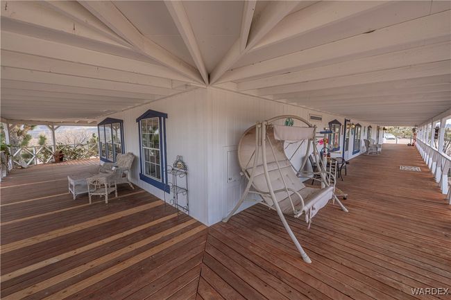 Deck | Image 10