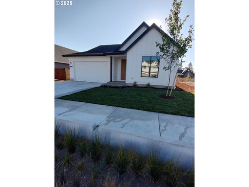88103 Jameson Way, Veneta, OR, 97487-9304 | Card Image