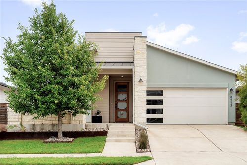 8213 Spire Vw, Austin, TX, 78744-1526 | Card Image