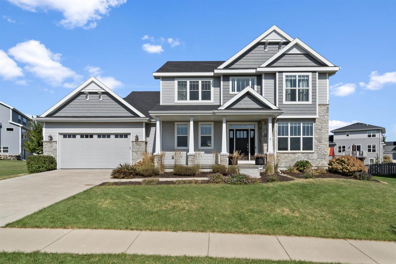 Coventry Cir, Verona, WI 53593