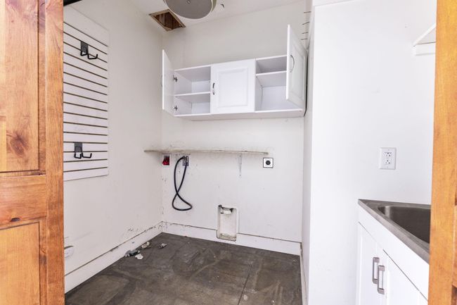 13427 State Route 374, House other with 3 bedrooms, 3 bathrooms and null parking in Rockbridge OH | Image 59