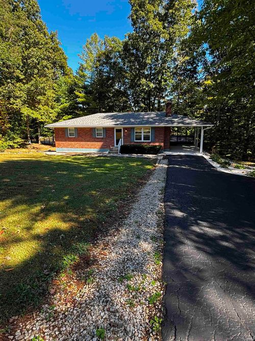 518 S Gobbler Knob Road, Pekin, IN, 47165 | Card Image