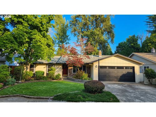 815 Valleywood Dr, Salem, OR, 97306 | Card Image