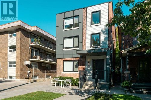 167 Quebec Avenue, Toronto (High Park North), ON, M6S3W1 | Card Image