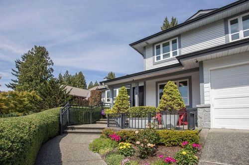 829 Alama Avenue, Coquitlam, BC, V3K2Z8 | Card Image