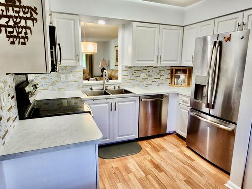 apt-405-7185 Huntington Ln, Delray Beach, FL, 33446-2581 | Card Image