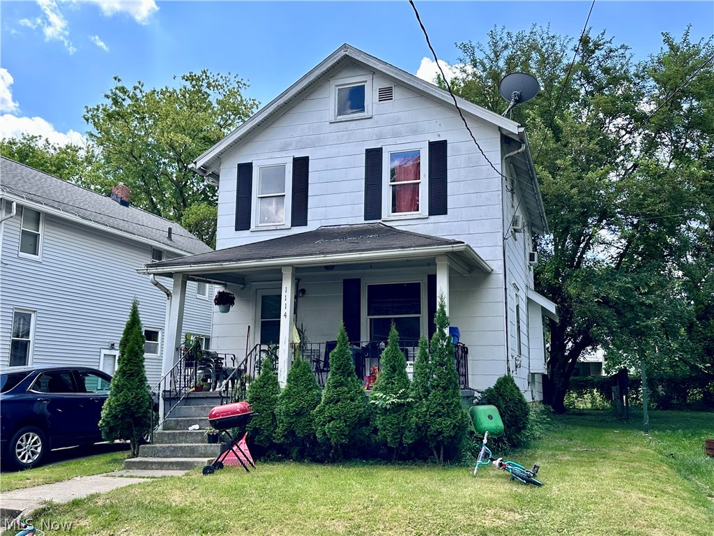 Santee Ave, Akron, OH 44306