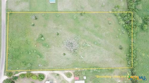 570 Hudson Ln, Eddy, TX, 76524-2608 | Card Image