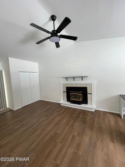 8407 Porcupine Dr, Tobyhanna, PA, 18466-3455 | Card Image