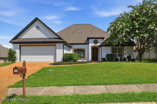 108 Leppingwell Dr, Madison, MS, 39110-6527 | Card Image