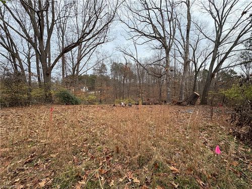 1110 Springview Dr, High Point, NC, 27265-9152 | Card Image