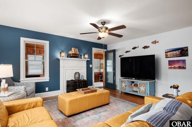 300 S Virginia Dare Trl, House other with 4 bedrooms, 2 bathrooms and null parking in Kill Devil Hills NC | Image 6