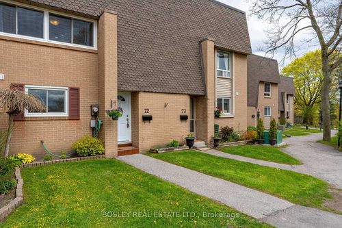 72-1235 Radom St, Pickering, ON, L1W1J3 | Card Image