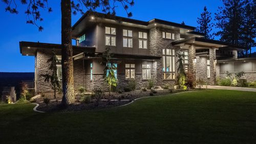 13903 N Riverbluff Ln, Spokane, WA, 99208-9213 | Card Image