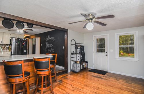 128 Page Rd, Litchfield, NH, 03052-2513 | Card Image