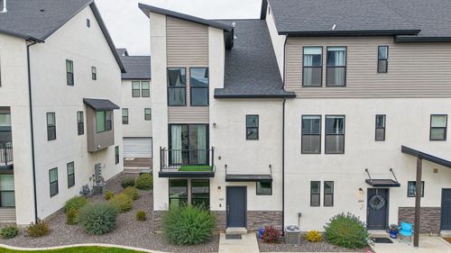 1641 N 1320 E, Payson, UT, 84651-3083 | Card Image