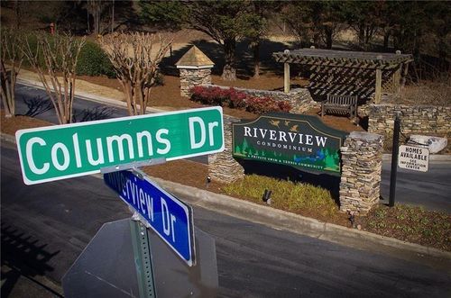 1406 Riverview Dr Se, Marietta, GA, 30067-4838 | Card Image