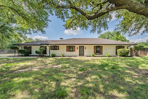 224 Bob White Trl, Burleson, TX, 76028-7932 | Card Image