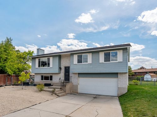 3437 Erica Cir, West Jordan, UT, 84084-2606 | Card Image