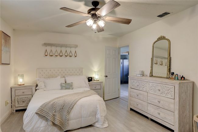985 George St, House other with 2 bedrooms, 2 bathrooms and null parking in SEBASTIAN FL | Image 19