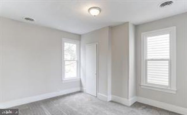 92 W Broad St, House other with 4 bedrooms, 1 bathrooms and null parking in YOE PA | Image 9