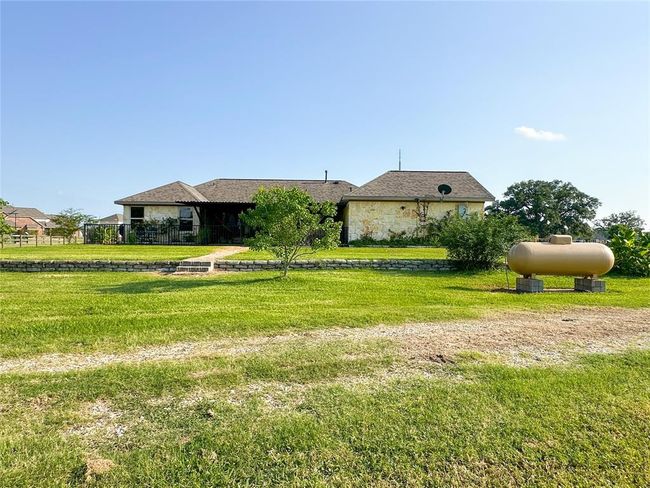 2818 Rustic Wood Ln, House other with 3 bedrooms, 2 bathrooms and 2 parking in Rosharon TX | Image 40