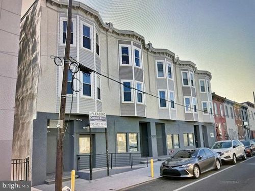 fl-1st-3911 N 5th St, PHILADELPHIA, PA, 19140-3302 | Card Image