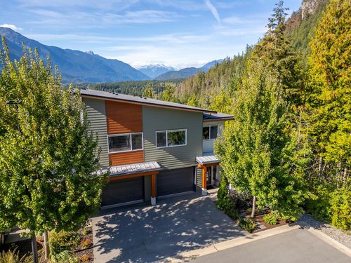 6-41360 Skyridge Pl, Squamish, BC, V8B0Y6 | Card Image