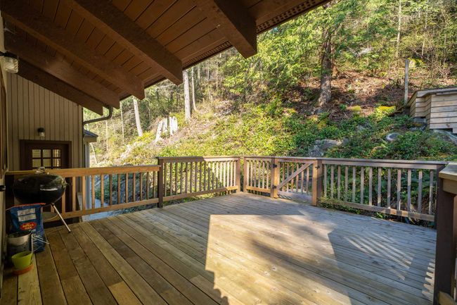 1557 White Sails Dr, House other with 3 bedrooms, 3 bathrooms and 4 parking in Bowen Island BC | Image 26