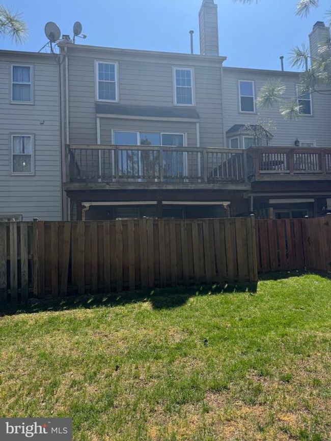 10424 Bermuda Ln, Townhouse with 3 bedrooms, 3 bathrooms and null parking in MANASSAS VA | Image 30