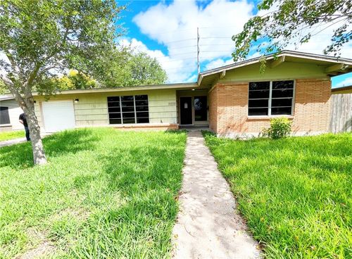 4534 Galway Dr, Corpus Christi, TX, 78413-3508 | Card Image