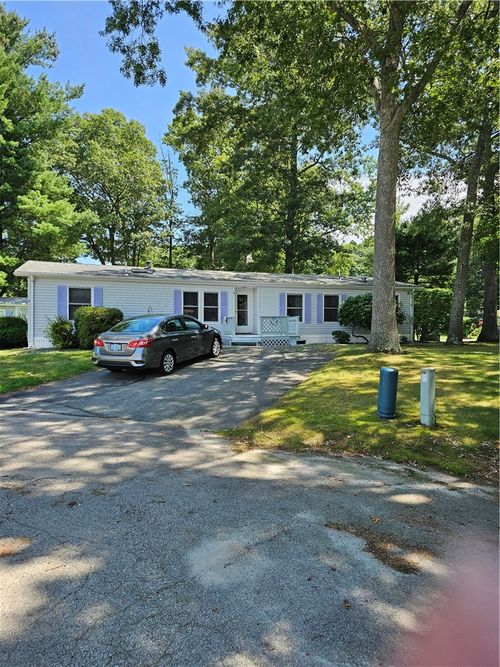 7 Idlewild Ct, Coventry, RI, 02816-4019 | Card Image
