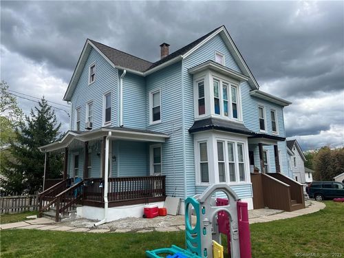 16 Dr Aaron B Samuels Blvd, Danbury, CT, 06810-2749 | Card Image