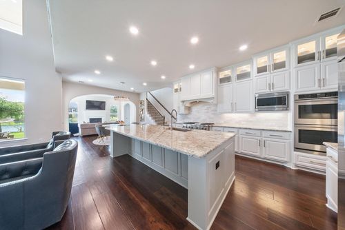 5403 Rouchel Brook Ln, Sugar Land, TX, 77479-4912 | Card Image