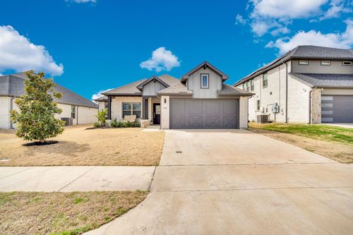 128 Arrow Wood Rd, Waxahachie, TX, 75165-1951 | Card Image