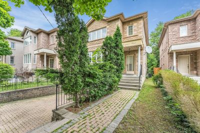 403 Longmore St, House other with 4 bedrooms, 4 bathrooms and 8 parking in North York ON | Image 2