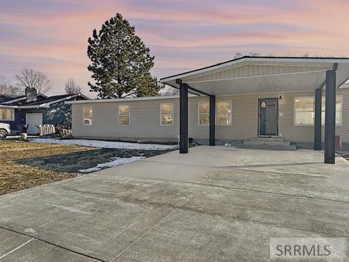 1181 Falls Avenue, American Falls, ID, 83211 | Card Image