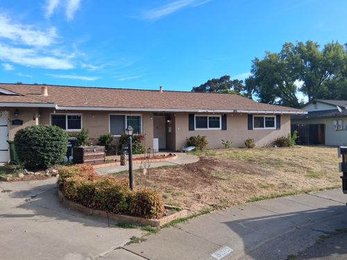 9150 Plaza Park Dr, Elk Grove, CA, 95624-2638 | Card Image