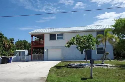 1801 Saint Lucie Ct, Fort Pierce, FL, 34949-3261 | Card Image