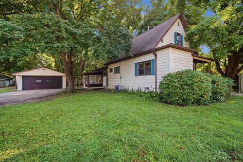 605 Church St, Normal, IL, 61761-3501 | Card Image