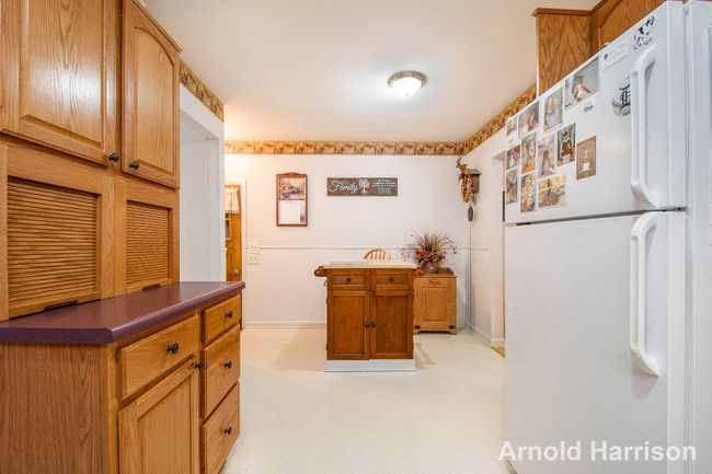 Kitchen view | Image 8
