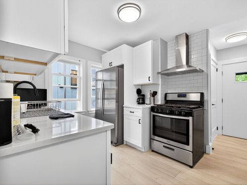 2-256 Main St, Charlestown, MA, 02129-2911 | Card Image