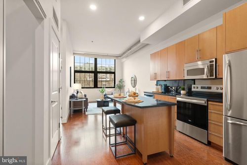 apt-207w-2125 14th St Nw, WASHINGTON, DC, 20009-4860 | Card Image