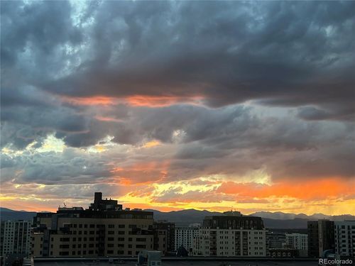 a-909 N Logan St, Denver, CO, 80203-3062 | Card Image