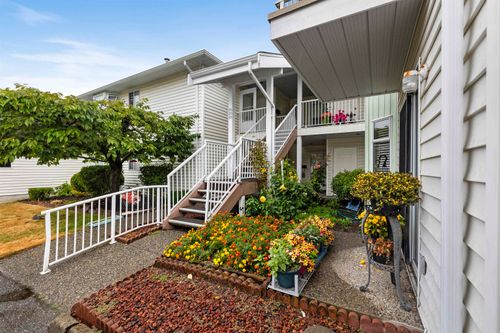 213-7156 121 St, Surrey, BC, V3W0J6 | Card Image