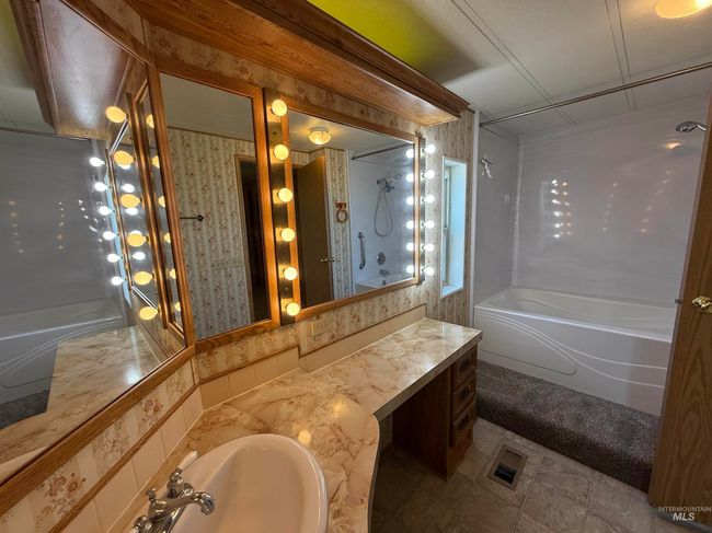 SPC-310C - 2015 6 Th Ave, Home with 2 bedrooms, 2 bathrooms and 1 parking in Clarkston WA | Image 17