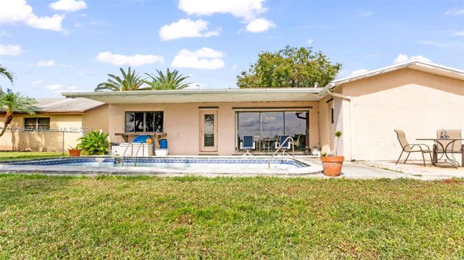 11850 Nw 36th Pl, House other with 3 bedrooms, 2 bathrooms and null parking in Sunrise FL | Image 33