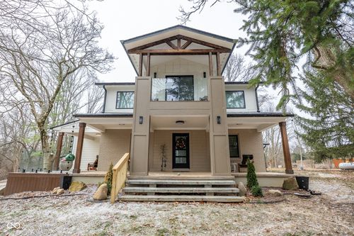 7980 Royal Ave, Zionsville, IN, 46077-9036 | Card Image