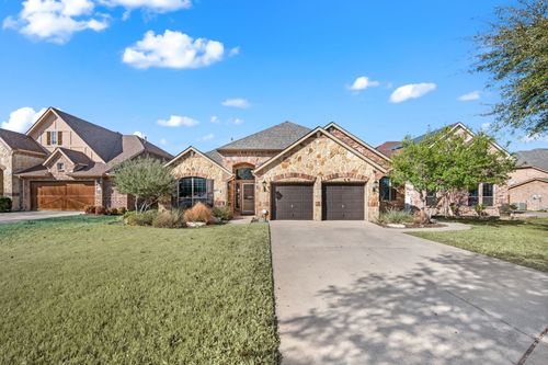 8121 Rock Elm Rd, Fort Worth, TX, 76131-3529 | Card Image