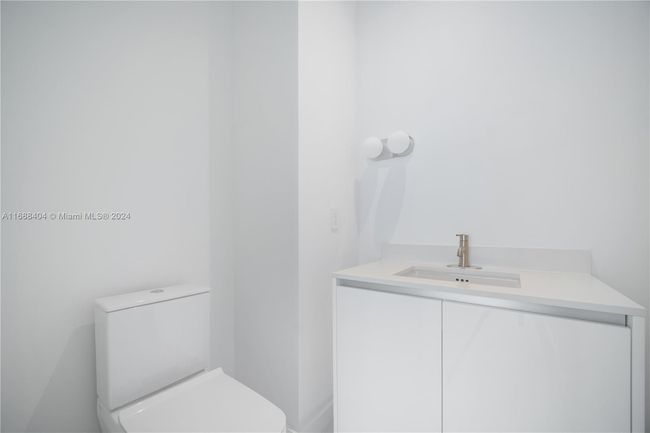 APT-1602 - 2655 S Bayshore Dr, Condo with 3 bedrooms, 5 bathrooms and null parking in Coconut Grove FL | Image 28